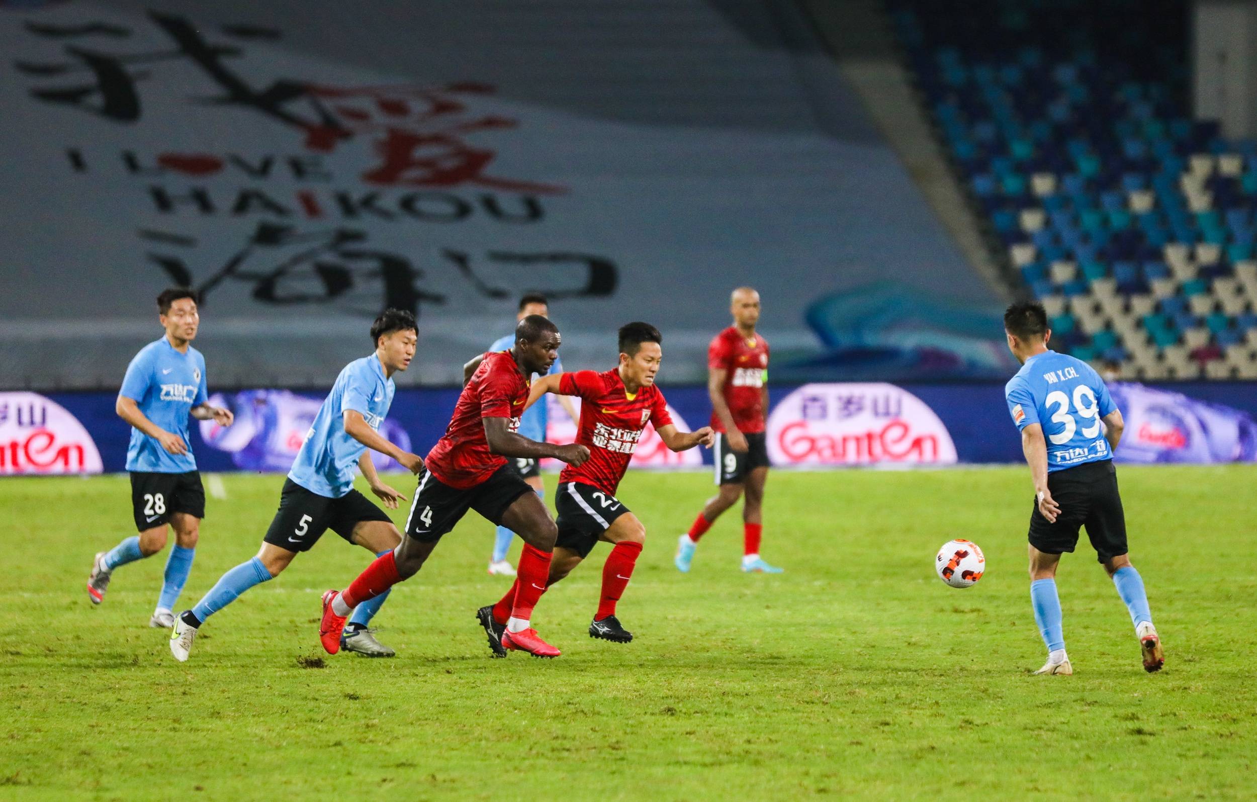 甚至轻微的 甚至轻微的